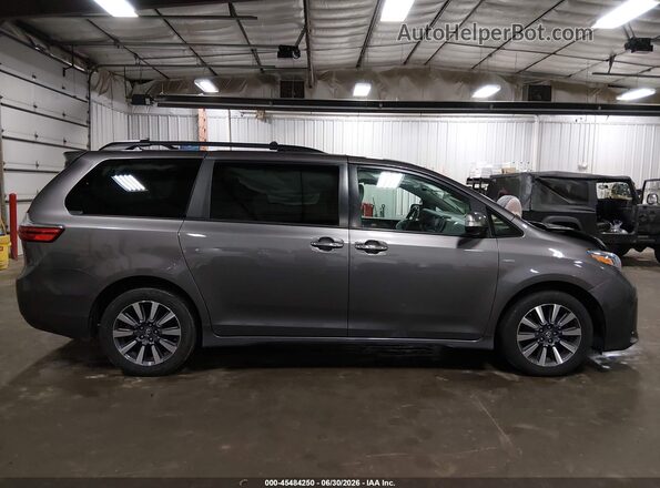5TDDZ3DC9JS199545 2018 TOYOTA SIENNA Gray სალონის 360-გრადუსიანი ხედი