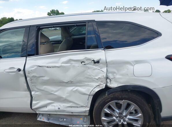 5TDDZRBH1MS527255 2021 TOYOTA HIGHLANDER White Widok z przodu
