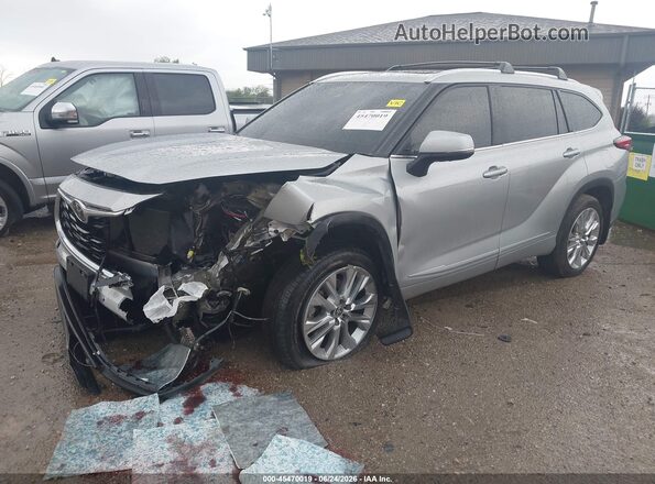 5TDDZRBH3NS214838 2022 TOYOTA HIGHLANDER Silver Առջևի ձախ երեք քառորդ տեսարան
