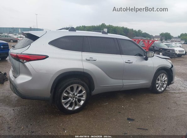 5TDDZRBH3NS214838 2022 TOYOTA HIGHLANDER Silver Սալոնի 360 աստիճան տեսք