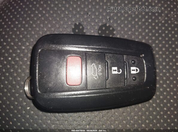5TDDZRBH3NS214838 2022 TOYOTA HIGHLANDER Silver Առջևի վահանակի տեսք