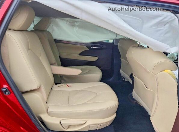 5TDDZRBH4LS022602 2020 TOYOTA HIGHLANDER Burgundy Հետևի նստատեղերի տեսք