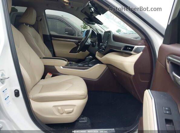 5TDDZRBH7MS524649 2021 TOYOTA HIGHLANDER White Vista interior delantera