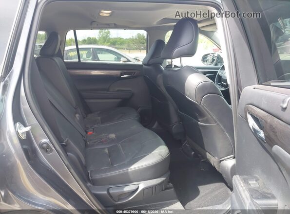 5TDDZRBH7MS530113 2021 TOYOTA HIGHLANDER Gray VIN sticker view