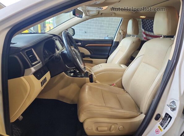 5TDDZRFH0HS398666 2017 TOYOTA HIGHLANDER White Вид салону спереду