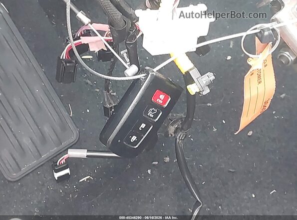 5TDDZRFH0JS874114 2018 TOYOTA HIGHLANDER Silver Առջևի վահանակի տեսք