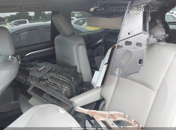 5TDDZRFH0JS874114 2018 TOYOTA HIGHLANDER Silver Սարքավորումների վահանակի տեսք