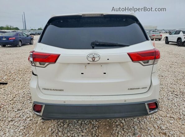 5TDDZRFH1HS417743 2017 TOYOTA HIGHLANDER White Հետևի տեսք