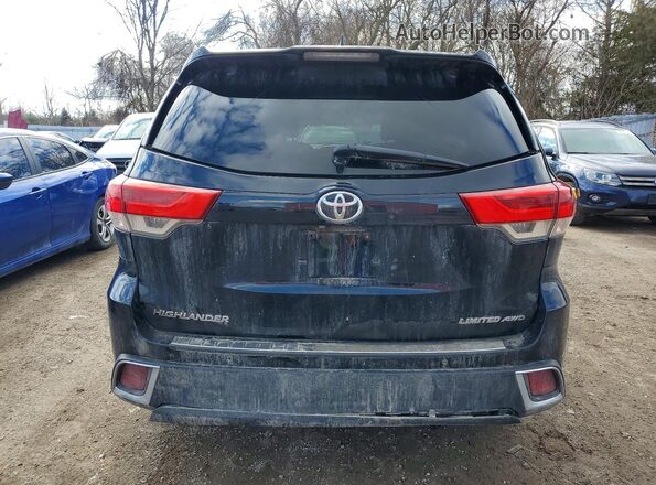 5TDDZRFH1JS833975 2018 TOYOTA HIGHLANDER Black Вид ззаду