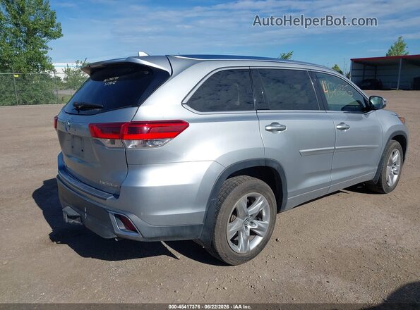 5TDDZRFH4HS395947 2017 TOYOTA HIGHLANDER Silver Rear right