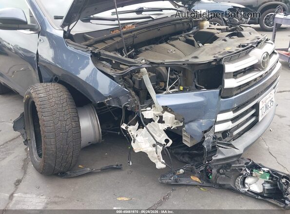 5TDDZRFH5HS447375 2017 TOYOTA HIGHLANDER Blue Դիմացի տեսք