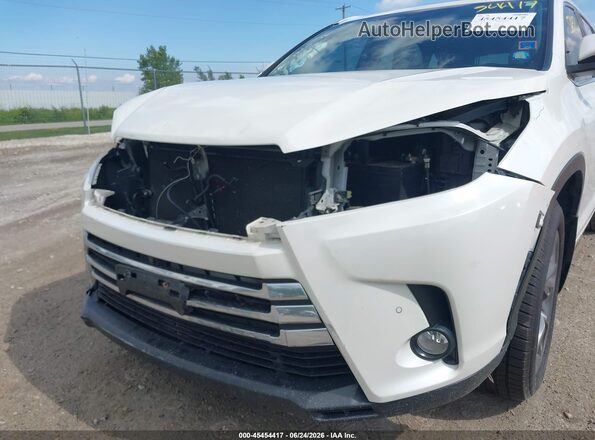 5TDDZRFH6HS410898 2017 TOYOTA HIGHLANDER White Widok z przodu