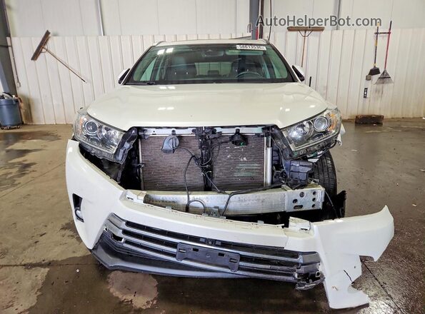 5TDDZRFH6JS814080 2018 TOYOTA HIGHLANDER Белый Вид спереди