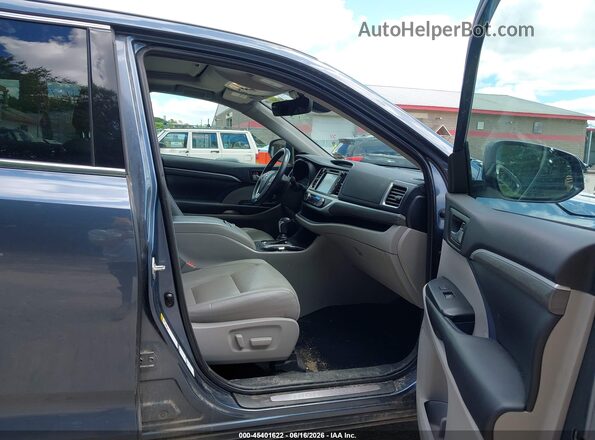 5TDDZRFH7JS809759 2018 TOYOTA HIGHLANDER Blue Vista interior delantera