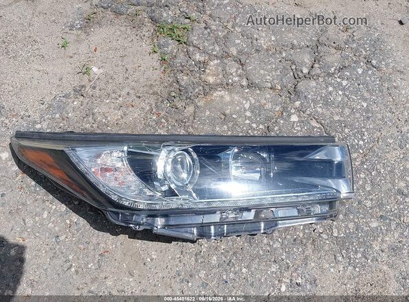 5TDDZRFH7JS809759 2018 TOYOTA HIGHLANDER Blue Vista del cuadro de instrumentos