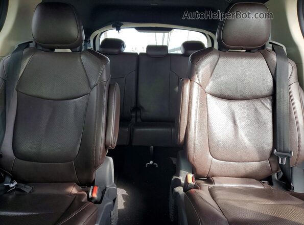 5TDERKEC6MS022615 2021 TOYOTA SIENNA Серебряный 