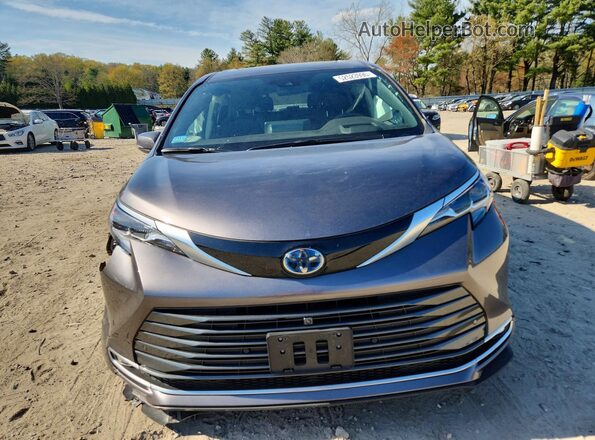 5TDESKFC2RS151087 2024 TOYOTA SIENNA Gray Widok z przodu