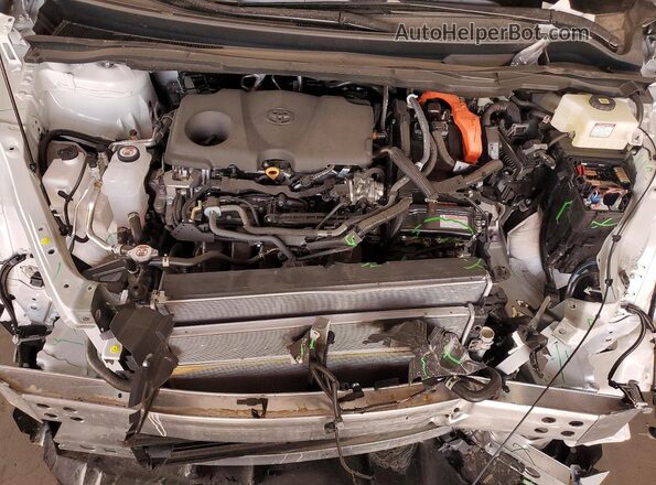 5TDESKFC3TS251125 2026 TOYOTA SIENNA White Widok komory silnika