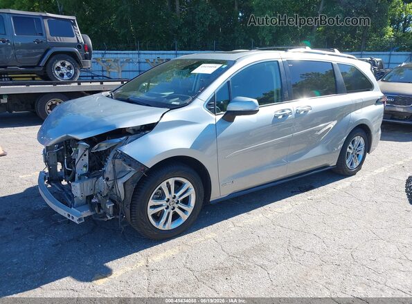 5TDESKFC5MS009485 2021 TOYOTA SIENNA Silver Առջևի ձախ երեք քառորդ տեսարան