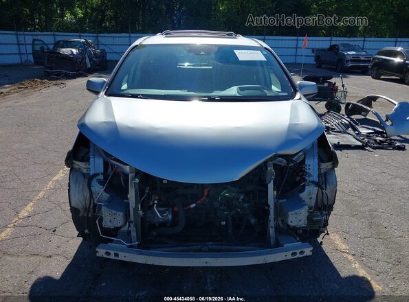 5TDESKFC5MS009485 2021 TOYOTA SIENNA Silver Սալոնի հետևի տեսք