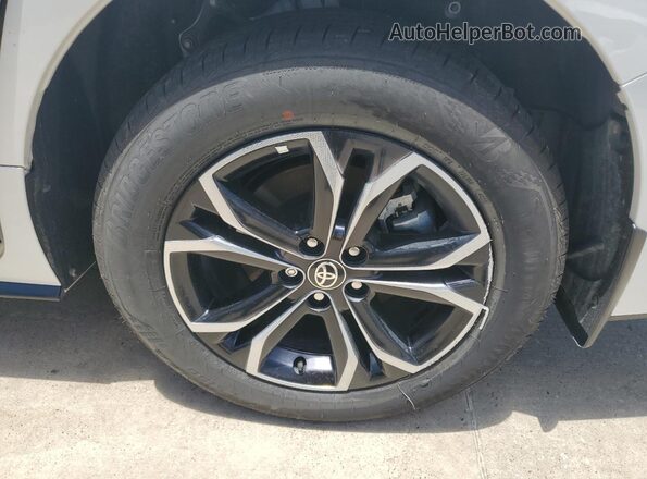 5TDESKFC6TS235923 2026 TOYOTA SIENNA White 