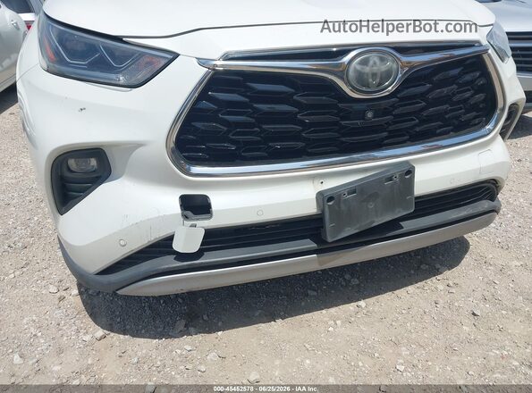 5TDFZRAH7LS016660 2020 TOYOTA HIGHLANDER White 
