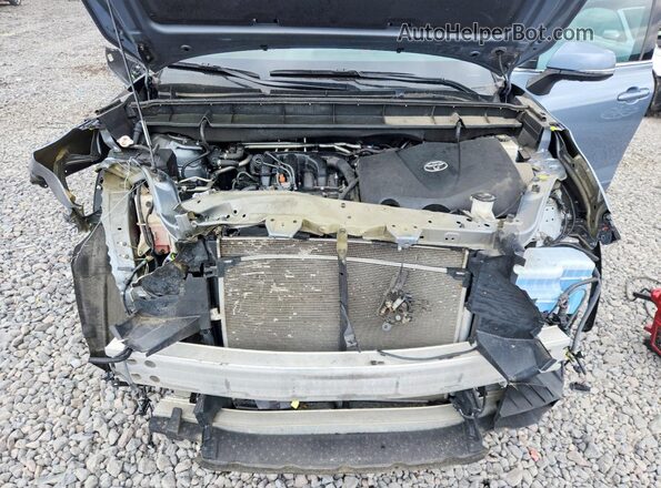 5TDFZRBH1MS134543 2021 TOYOTA HIGHLANDER Silver Rear interior view