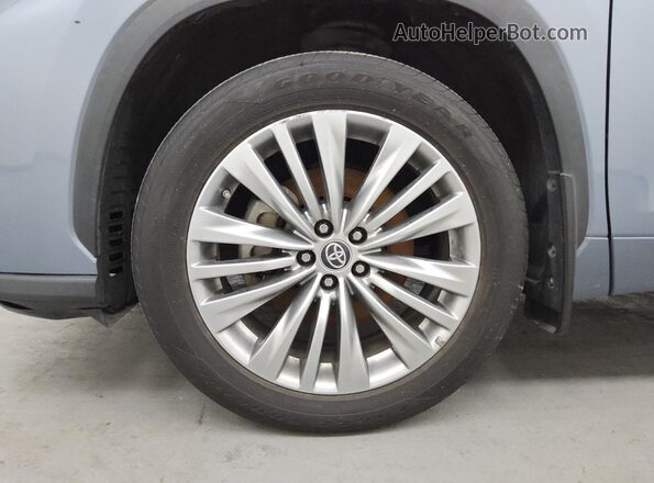 5TDFZRBH1NS215737 2022 TOYOTA HIGHLANDER Blue 