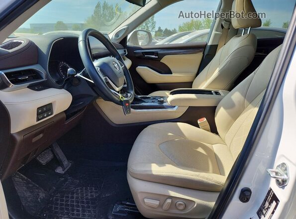5TDFZRBH1NS222820 2022 TOYOTA HIGHLANDER White Vista interior delantera