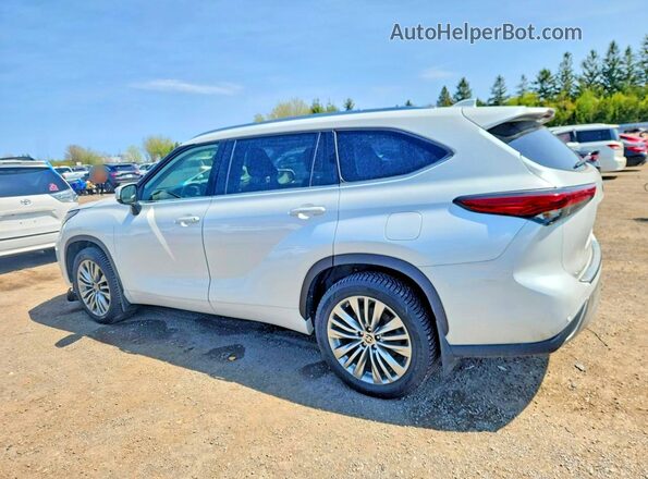 5TDFZRBH1NS222820 2022 TOYOTA HIGHLANDER White Trasero izquierdo