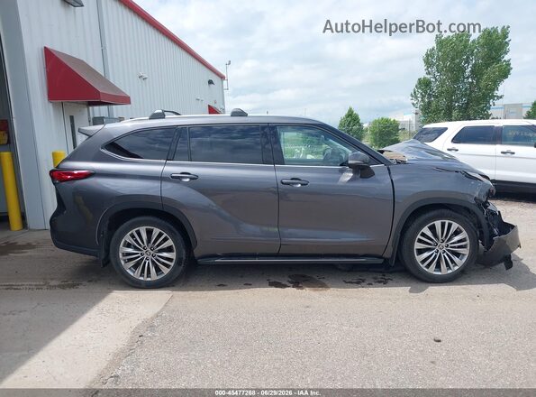 5TDFZRBH2NS214192 2022 TOYOTA HIGHLANDER Gray უკანა სალონის ხედი