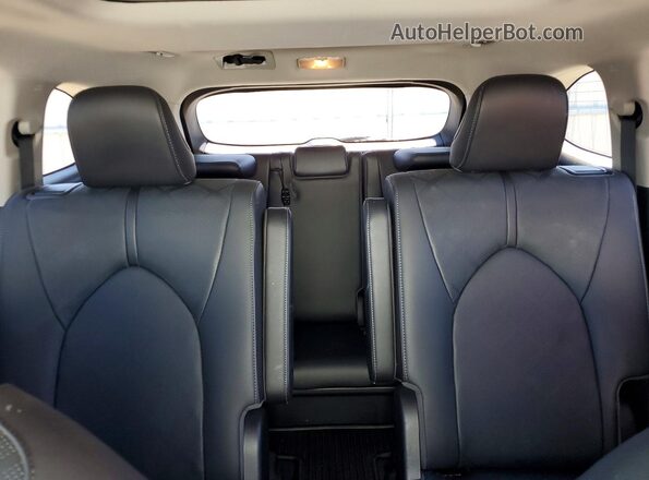 5TDFZRBH3LS021577 2020 TOYOTA HIGHLANDER White Вид задніх сидінь
