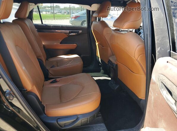 5TDFZRBH5MS148705 2021 TOYOTA HIGHLANDER Black Rear interior view