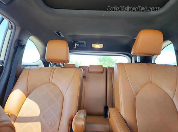 5TDFZRBH7NS193100 2022 TOYOTA HIGHLANDER White 