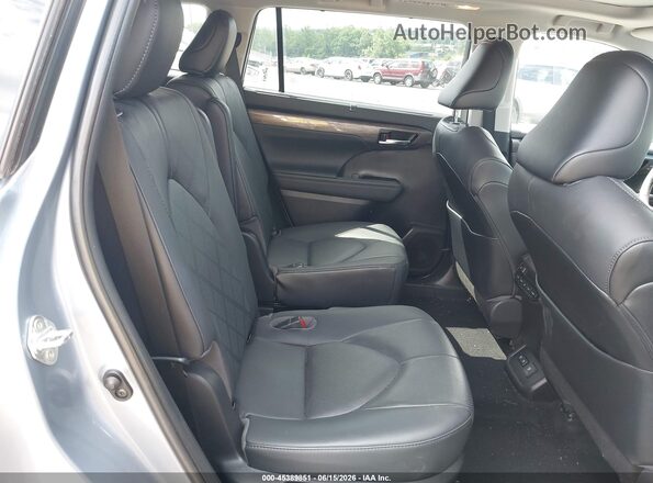 5TDFZRBHXLS048100 2020 TOYOTA HIGHLANDER Silver Vista de la etiqueta del VIN