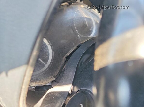 5TDFZRBHXNS192104 2022 TOYOTA HIGHLANDER Silver Widok zestawu wskaźników