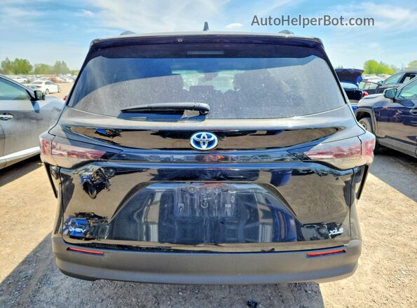 5TDGRKEC1SS244937 2025 TOYOTA SIENNA Black 