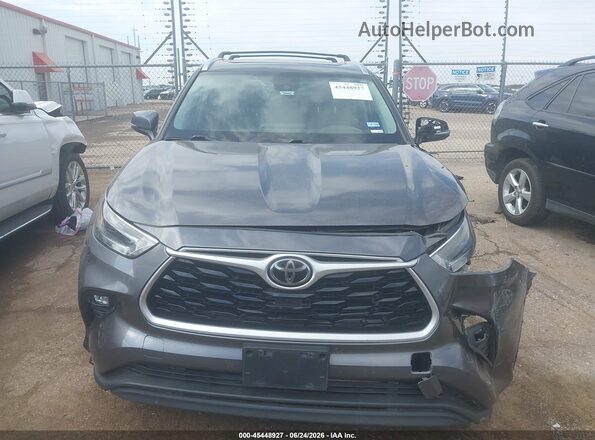 5TDGZRAH5MS068908 2021 TOYOTA HIGHLANDER Gray Rear interior view