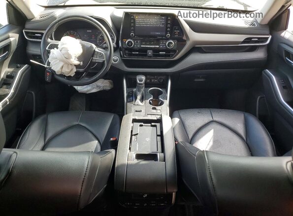 5TDGZRAH6LS009672 2020 TOYOTA HIGHLANDER Blue Dashboard view