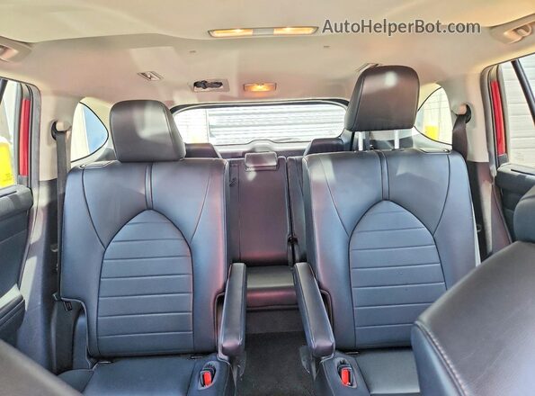 5TDGZRAH6LS506026 2020 TOYOTA HIGHLANDER Red Vista de los asientos traseros