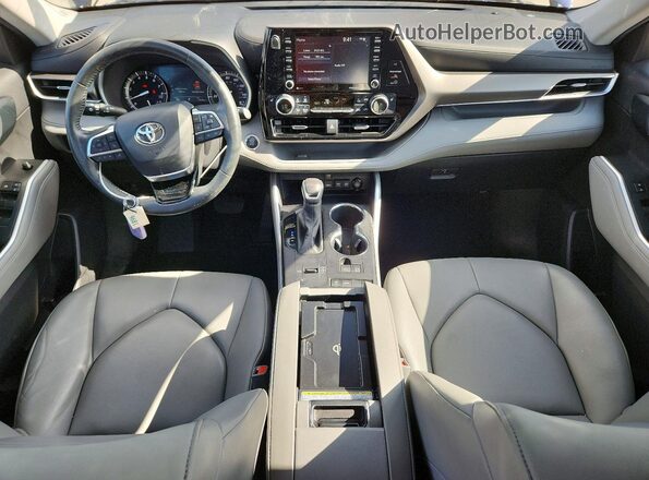 5TDGZRAHXLS020285 2020 TOYOTA HIGHLANDER Blue Dashboard view