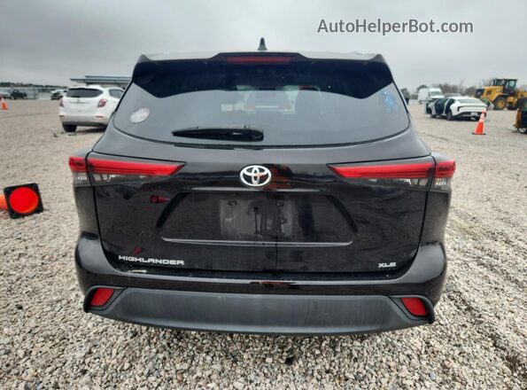 5TDGZRAHXMS043650 2021 TOYOTA HIGHLANDER Черный Вид сзади