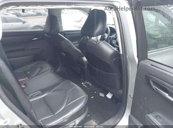 5TDGZRBH0LS000593 2020 TOYOTA HIGHLANDER Gray VIN sticker view