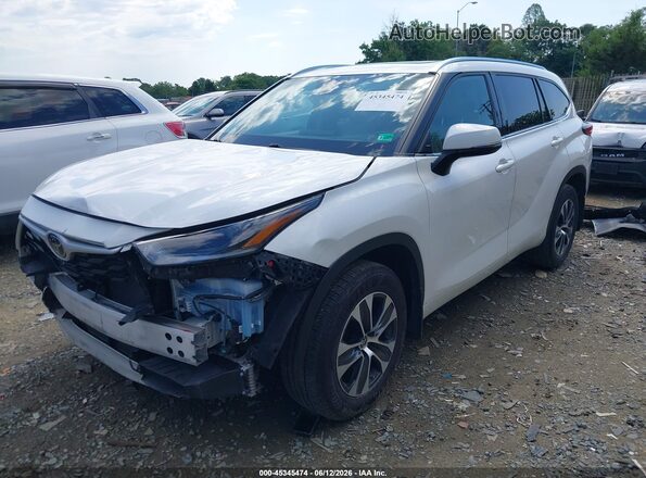5TDGZRBH1MS133929 2021 TOYOTA HIGHLANDER White Передня ліва чверть