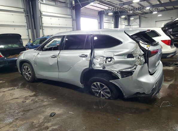 5TDGZRBH3LS510422 2020 TOYOTA HIGHLANDER Серебряный Задняя левая четверть