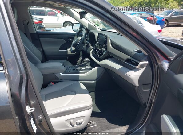 5TDGZRBH5LS005627 2020 TOYOTA HIGHLANDER Gray Front interior view