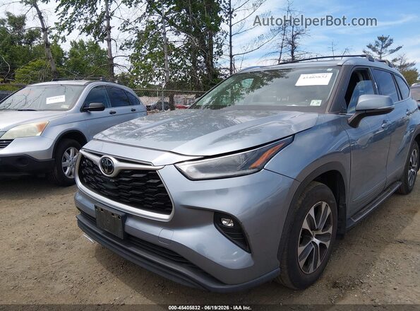5TDGZRBH5MS139796 2021 TOYOTA HIGHLANDER Blue Դիմացի տեսք