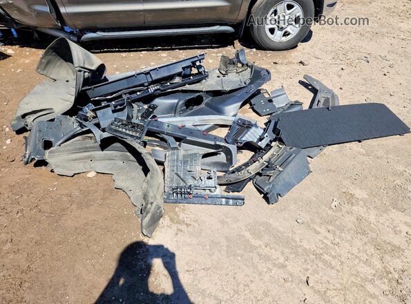 5TDGZRBH8MS061286 2021 TOYOTA HIGHLANDER Gray Widok naklejki z numerem VIN