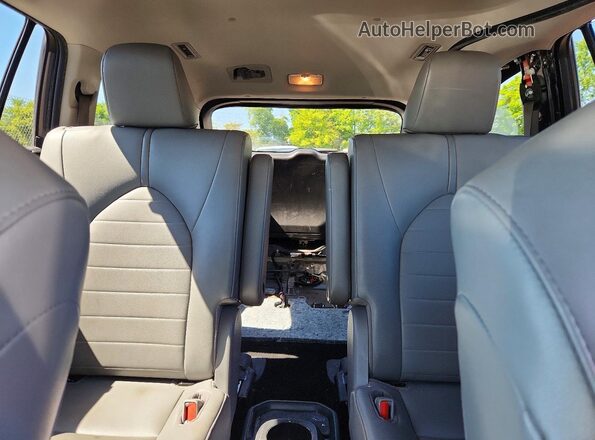 5TDGZRBH8MS061286 2021 TOYOTA HIGHLANDER Gray Widok tylnych siedzeń