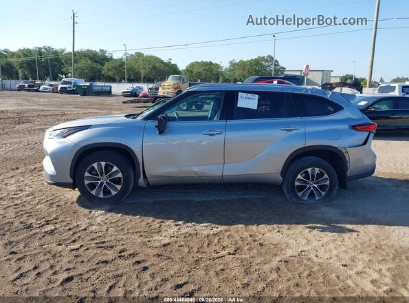 5TDGZRBH9LS026335 2020 TOYOTA HIGHLANDER Silver 